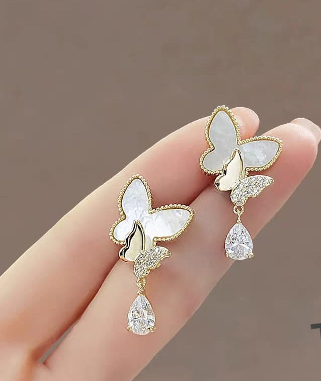 🦋 Double Butterfly Hanging Pearl Earrings