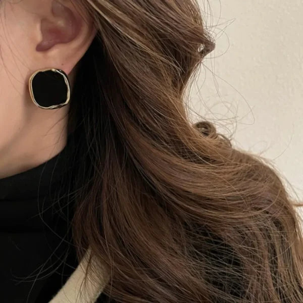 🇫🇷 French Square Earrings – Elegant Irregular Metallic Studs for Women ✨